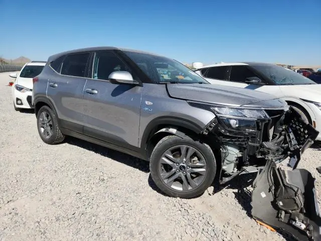 2021 KIA SELTOS LX  