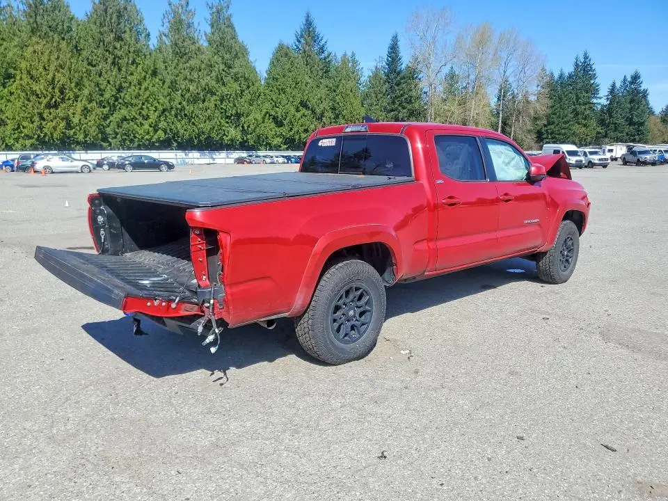 2020 TOYOTA TACOMA SR5 V6  
