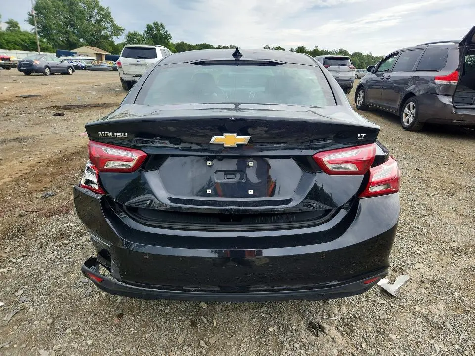 2022 CHEVROLET MALIBU LT  