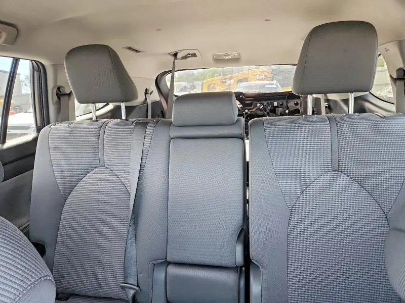 2021 TOYOTA HIGHLANDER HYBRID LE  