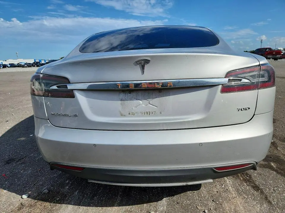 2016 TESLA MODEL S   