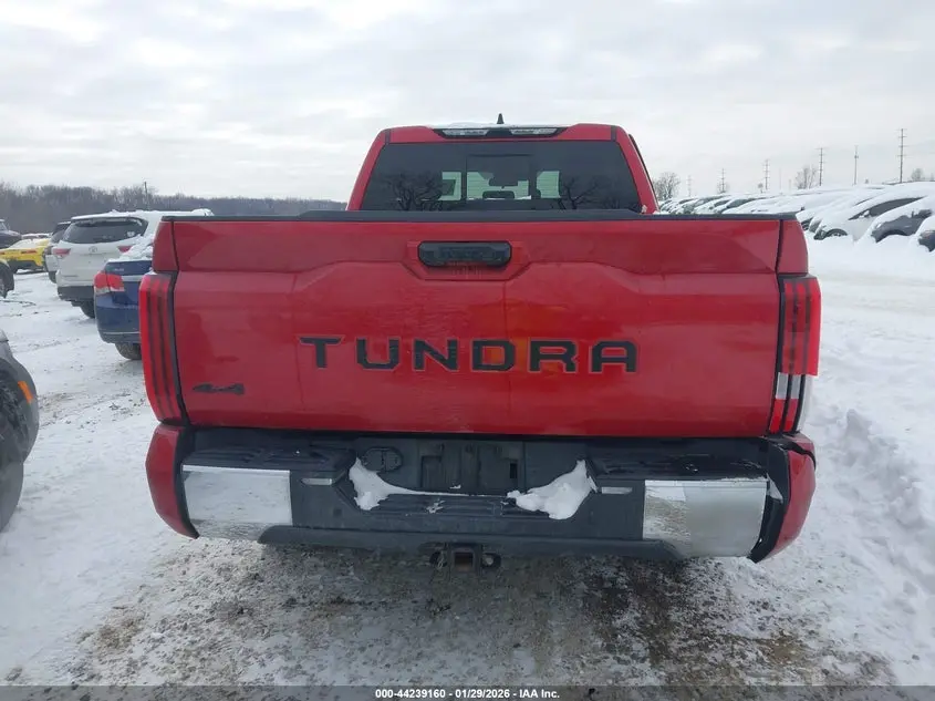 2022 TOYOTA TUNDRA SR5
