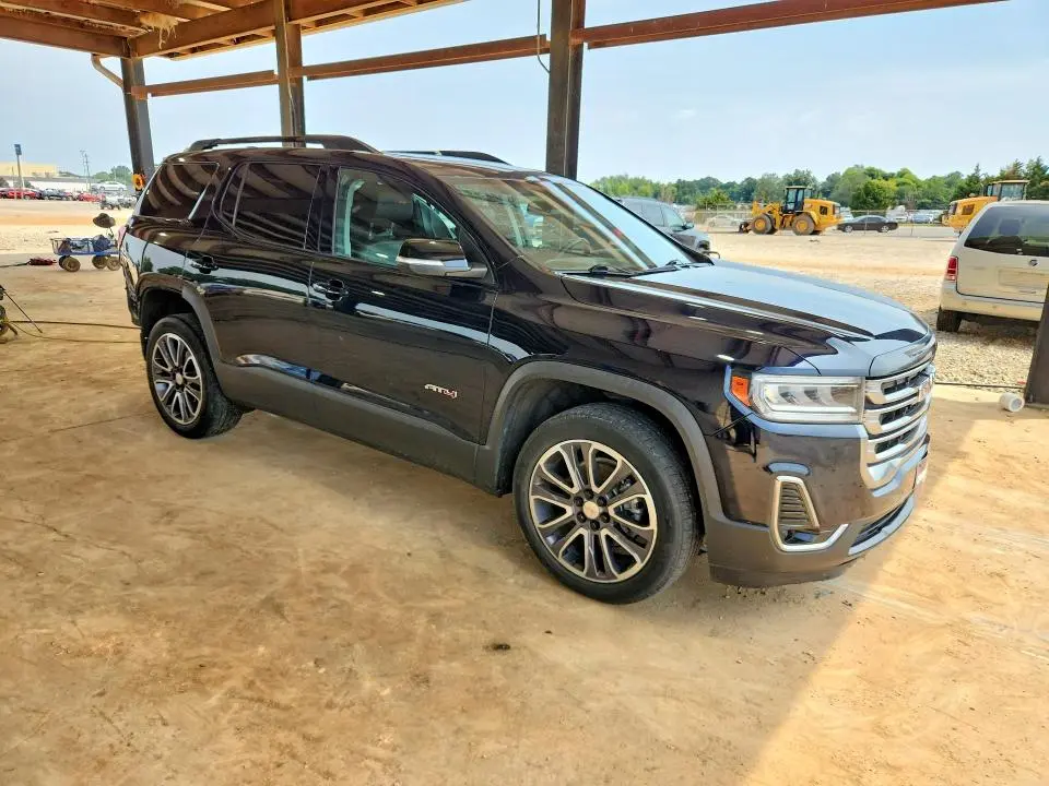 2021 GMC ACADIA AT4  