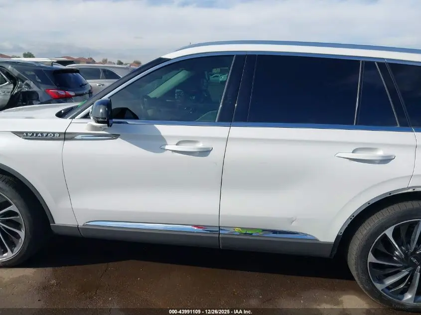 2022 LINCOLN AVIATOR RESERVE