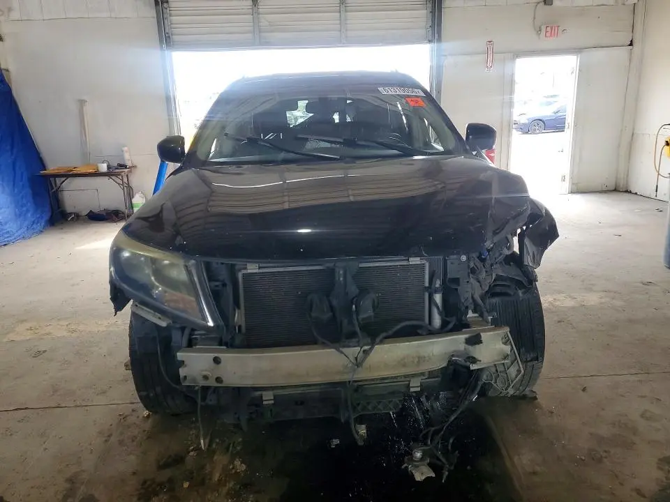 2013 NISSAN PATHFINDER S  