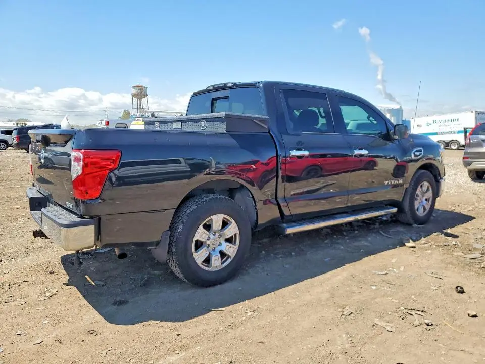 2017 NISSAN TITAN S  