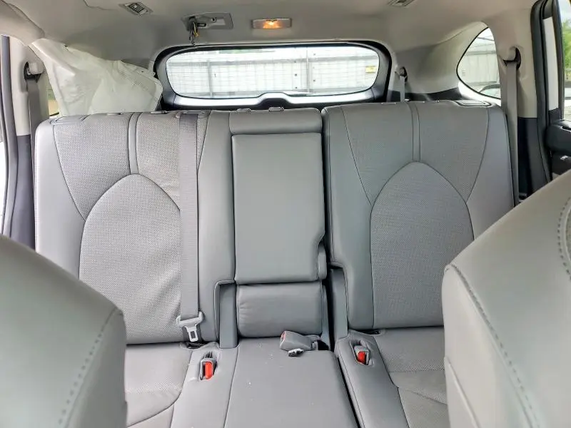 2022 TOYOTA HIGHLANDER LIMITED  