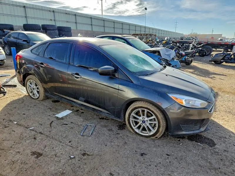 2018 FORD FOCUS SE  