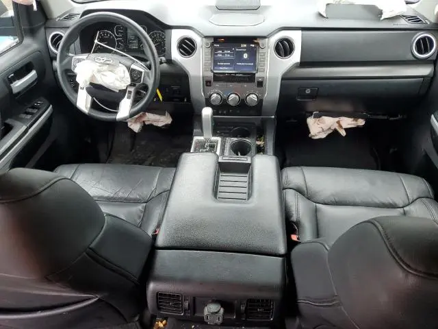 2021 TOYOTA TUNDRA CREWMAX SR5  