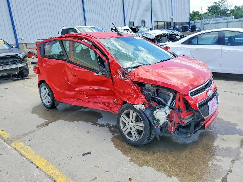 2015 CHEVROLET SPARK 1LT  