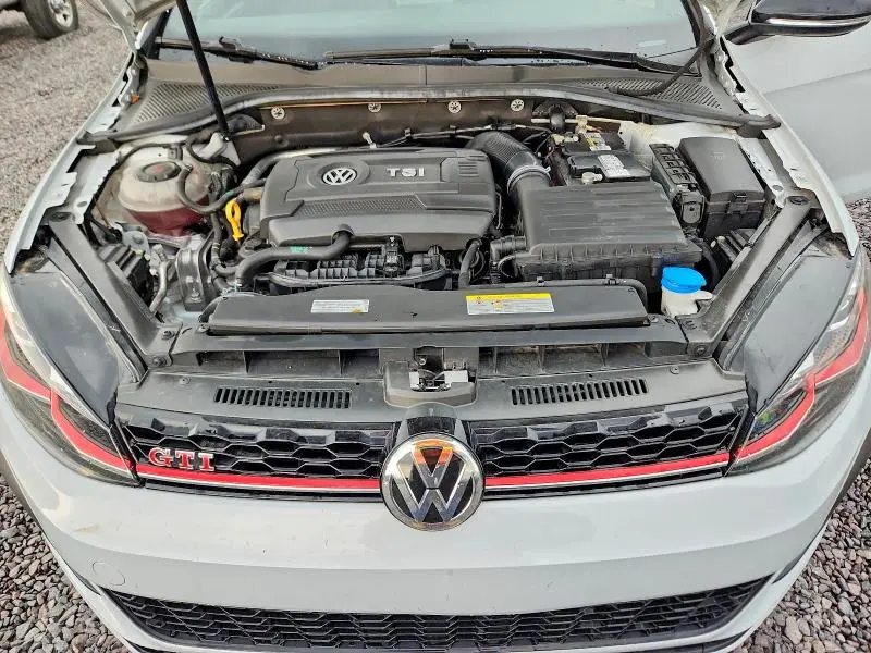 2021 VOLKSWAGEN GTI S  