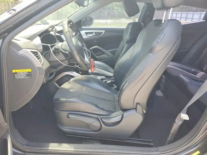 2013 HYUNDAI VELOSTER BASE  