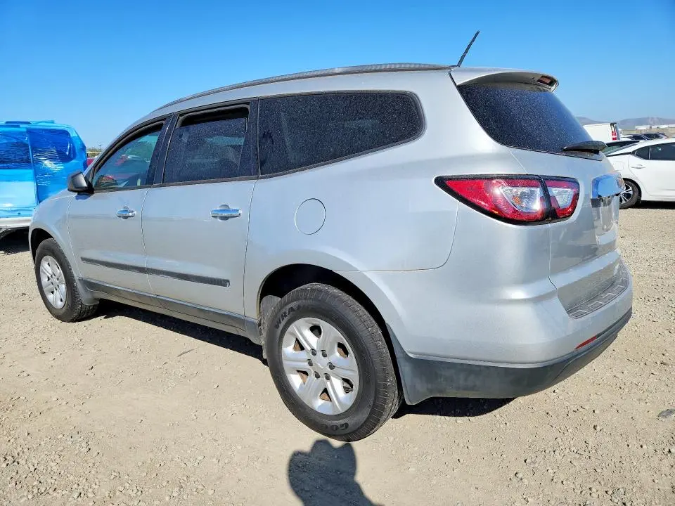2016 CHEVROLET TRAVERSE LS  