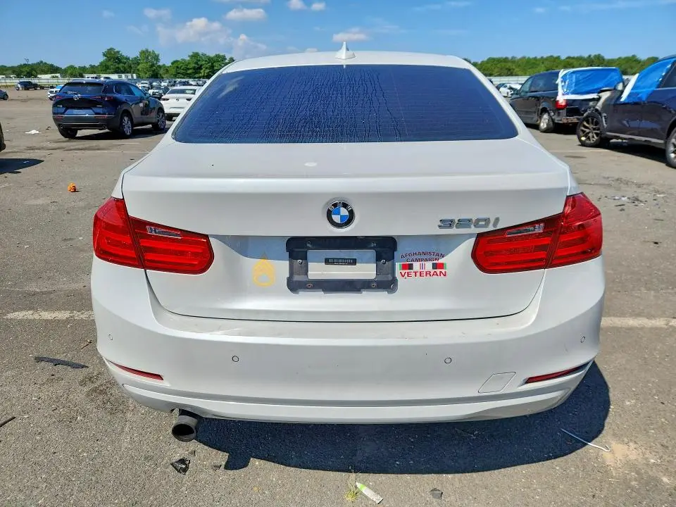 2015 BMW 320 I  