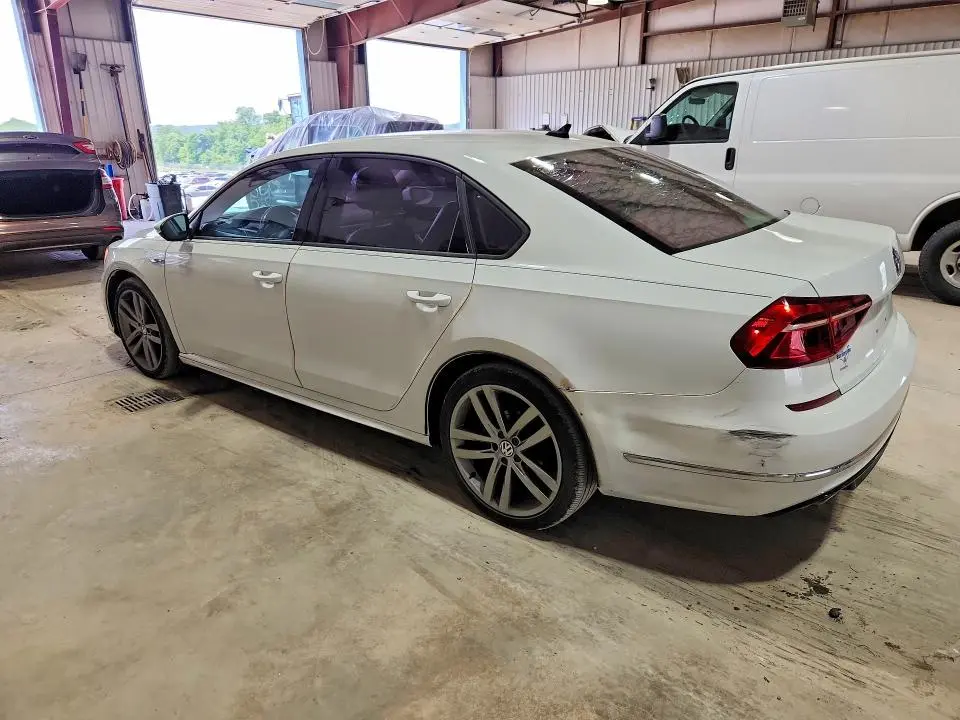 2018 VOLKSWAGEN PASSAT S  