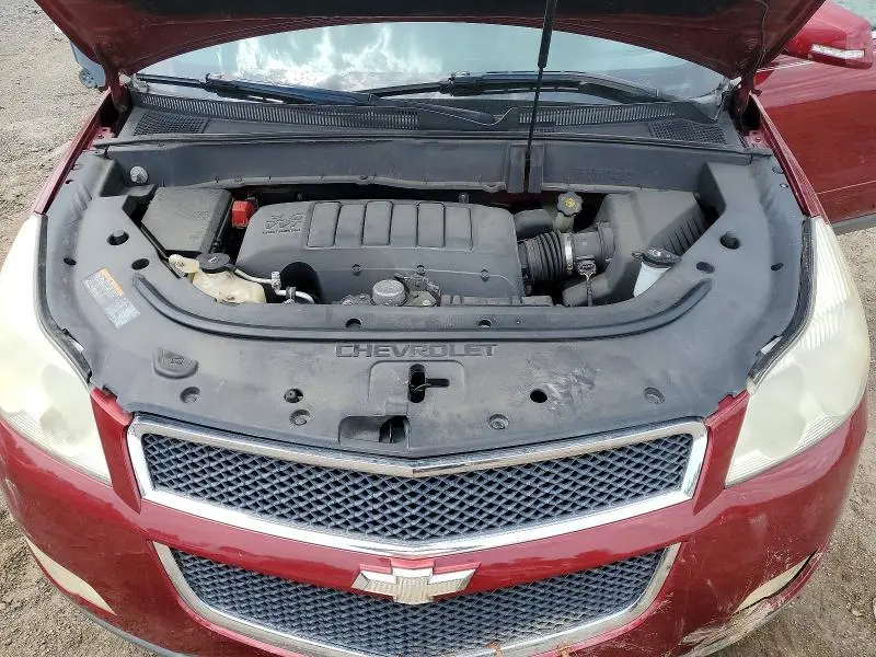 2011 CHEVROLET TRAVERSE LT  