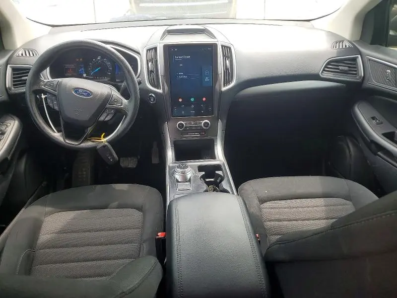 2021 FORD EDGE SE  