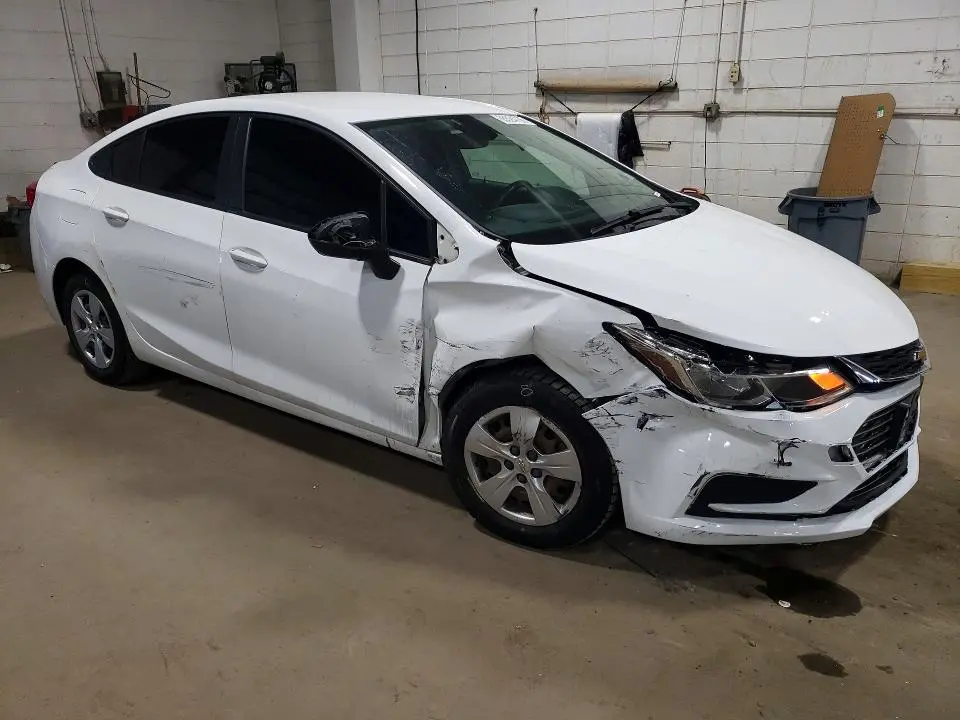 2018 CHEVROLET CRUZE LS  