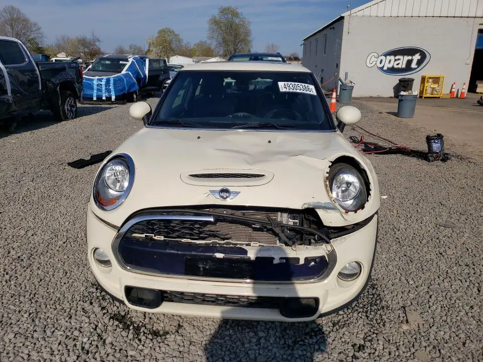 2014 MINI COOPER S  