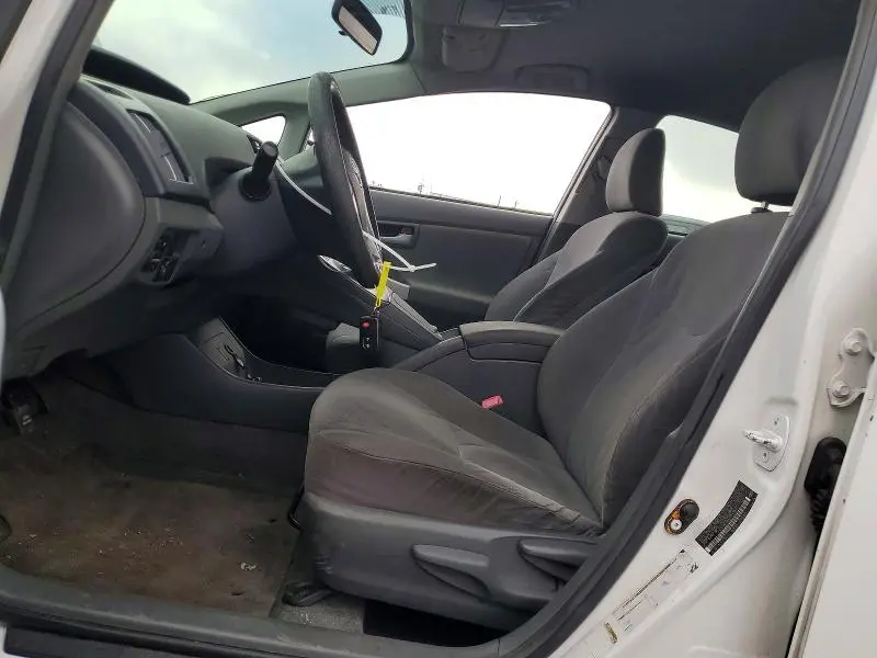 2010 TOYOTA PRIUS II  