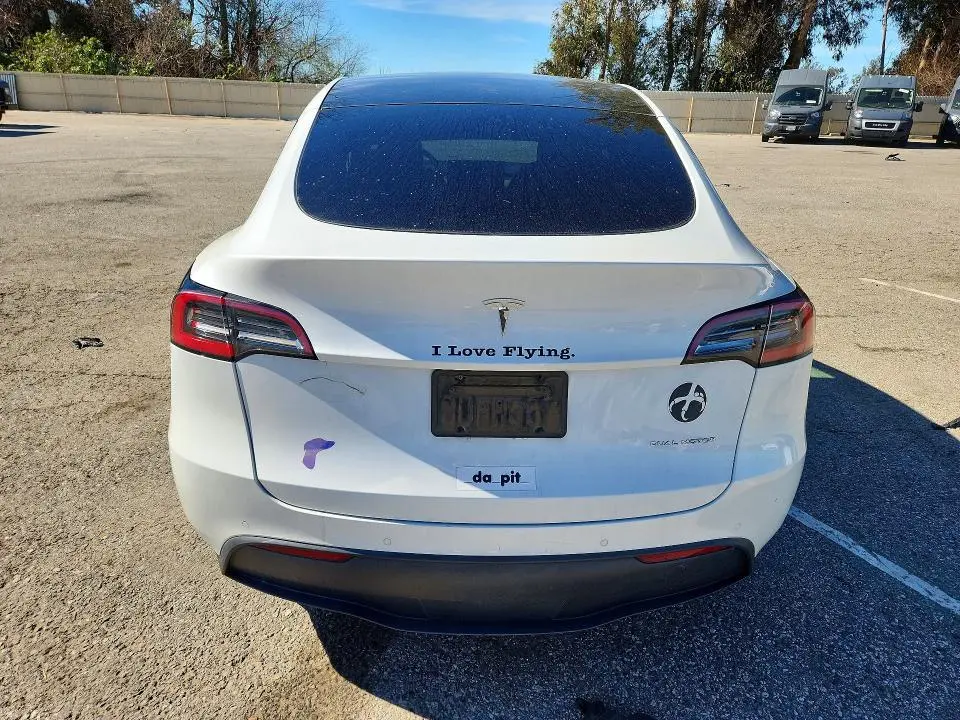 2021 TESLA MODEL Y   