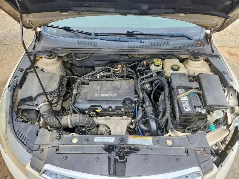 2011 CHEVROLET CRUZE LT  