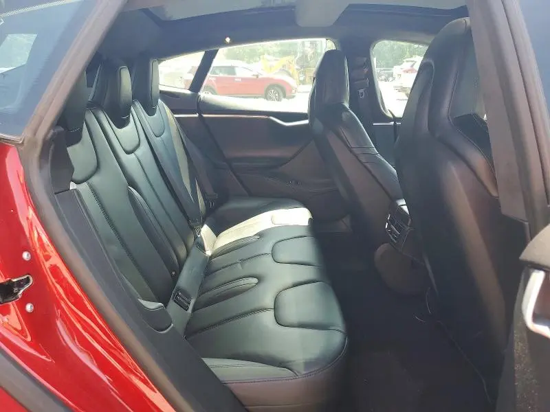 2015 TESLA MODEL S 85D  