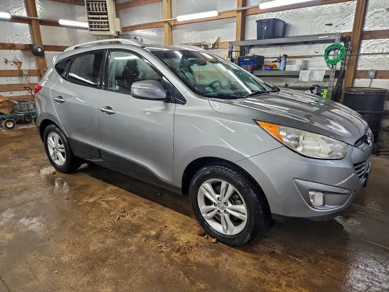 2013 HYUNDAI TUCSON GLS  