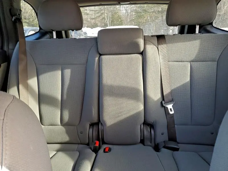 2012 HYUNDAI SANTA FE GLS  