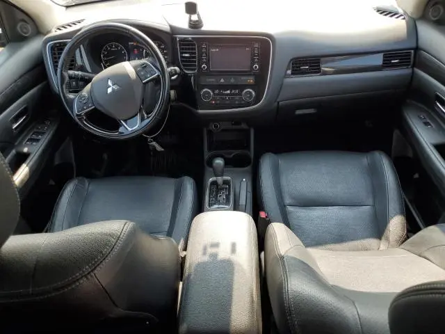 2016 MITSUBISHI OUTLANDER SE  