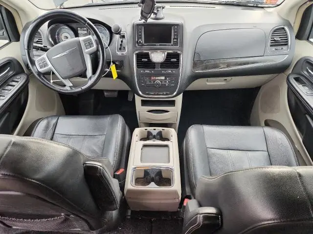 2014 CHRYSLER TOWN & COUNTRY TOURING  