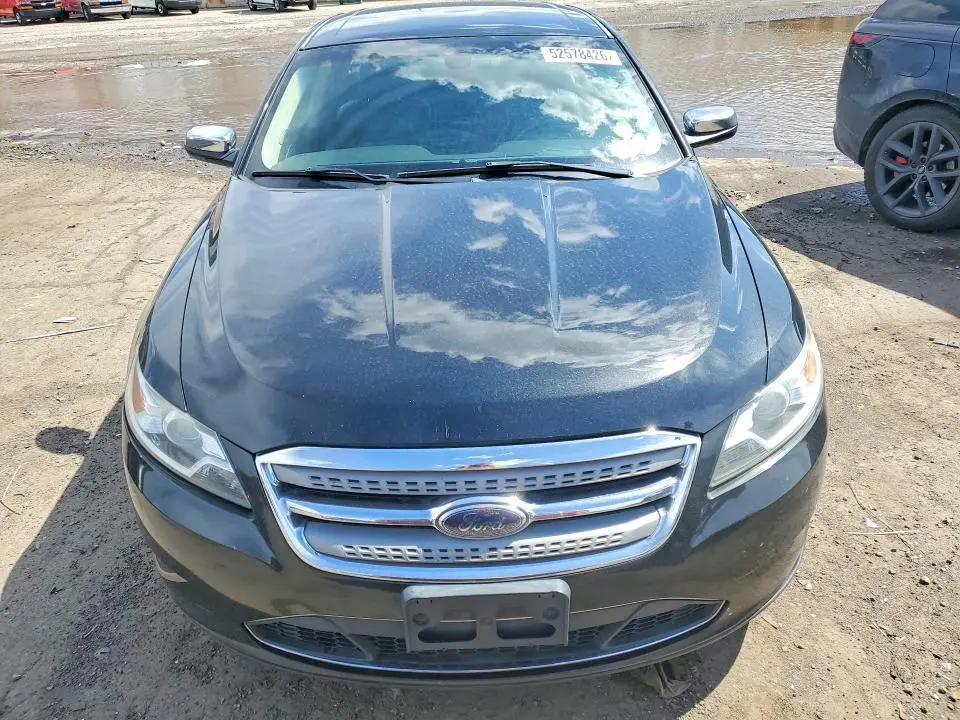 2010 FORD TAURUS LIMITED  