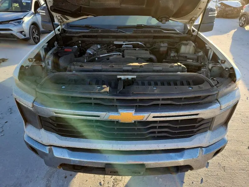 2024 CHEVROLET SILVERADO K3500 LT  