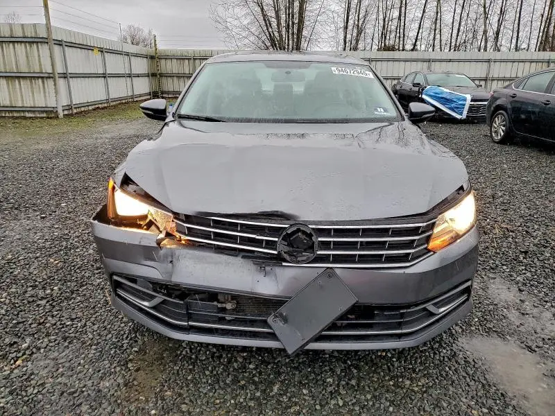 2019 VOLKSWAGEN PASSAT WOLFSBURG  