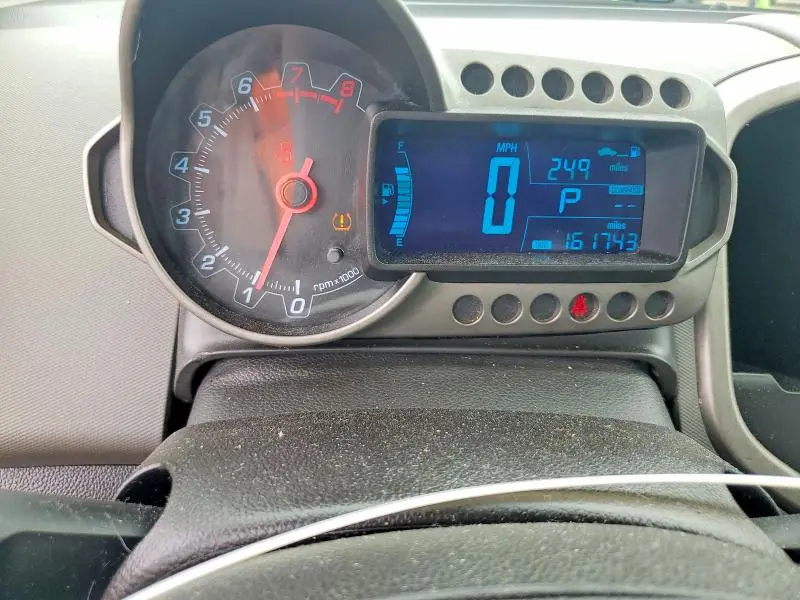 2015 CHEVROLET SONIC LT  
