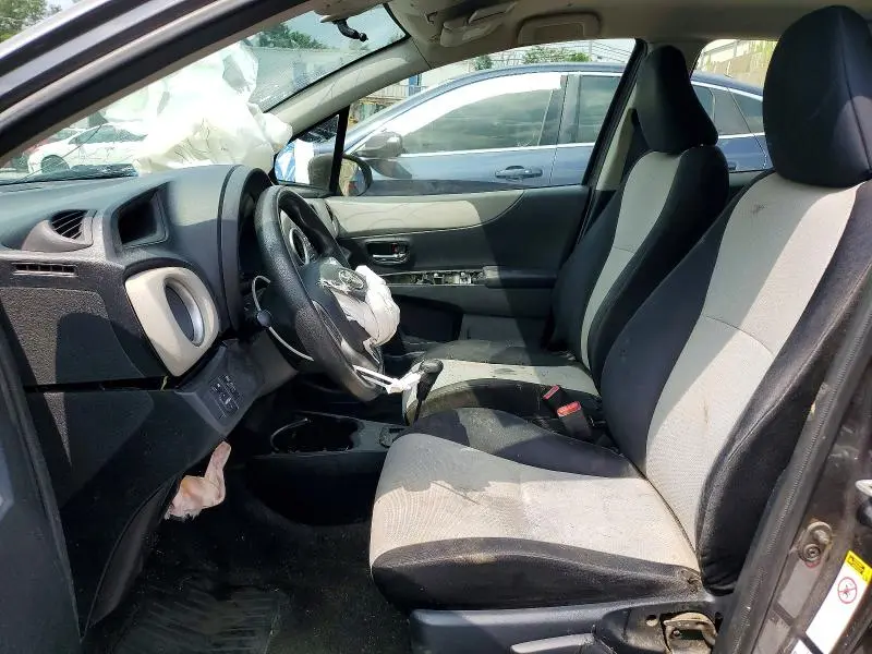 2012 TOYOTA YARIS 5-DOOR LE  