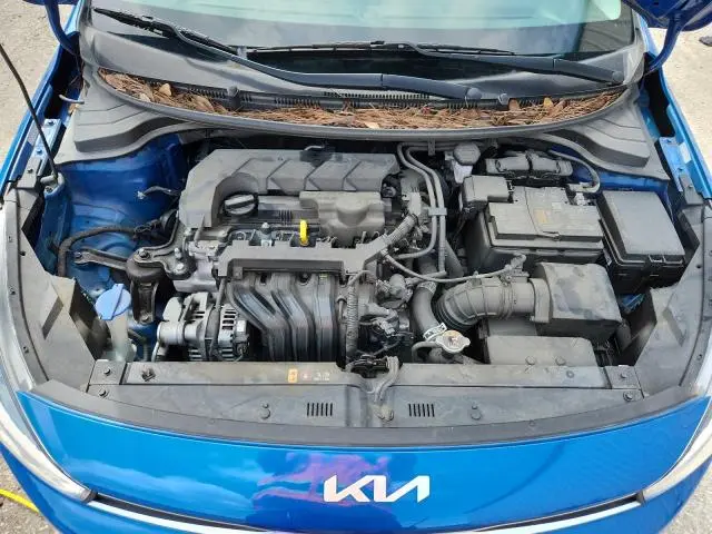 2022 KIA RIO LX  