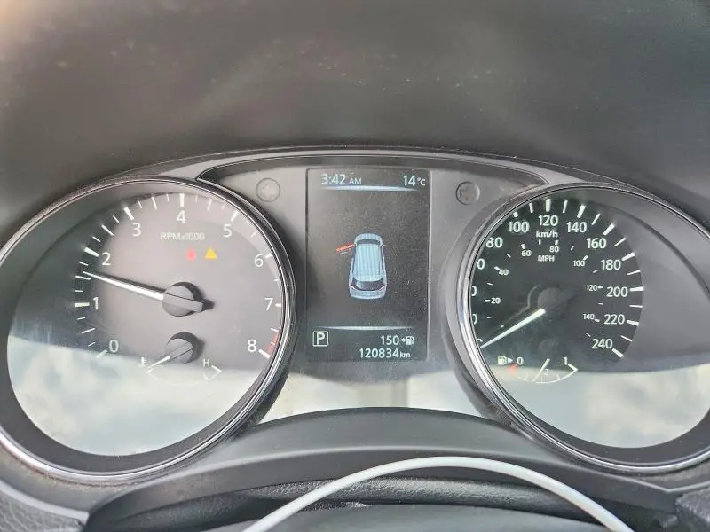 2017 NISSAN ROGUE SV  