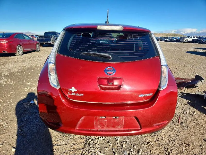 2015 NISSAN LEAF S  
