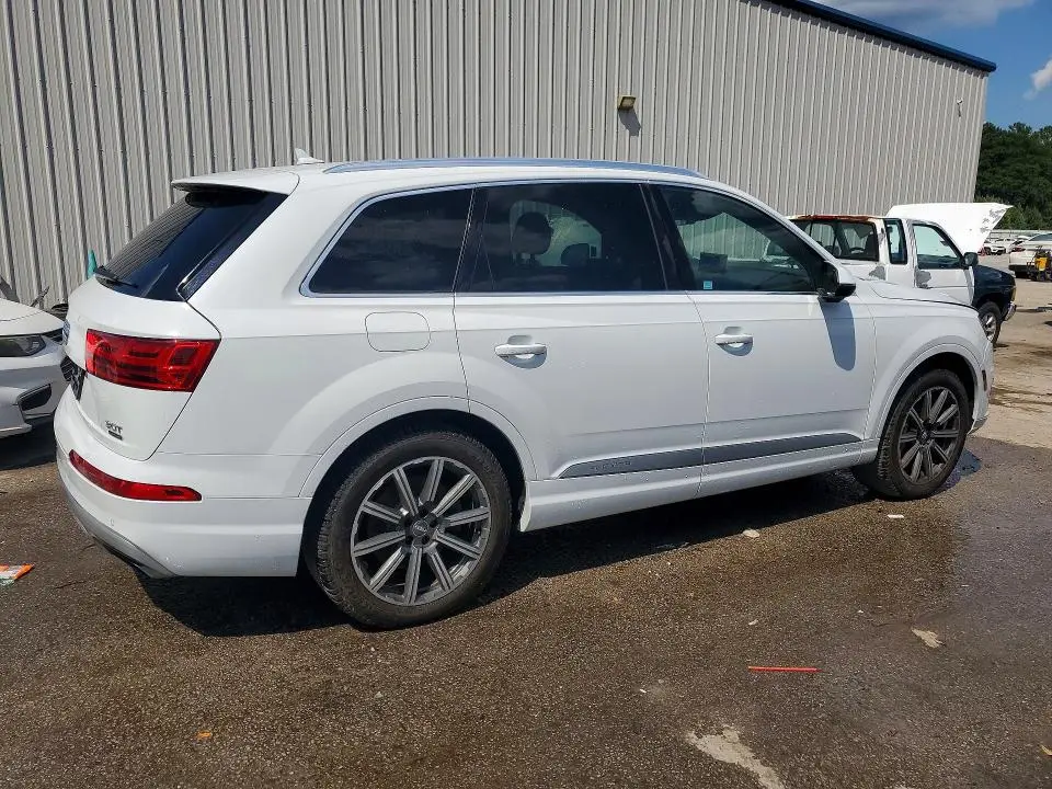 2017 AUDI Q7 PREMIUM PLUS  