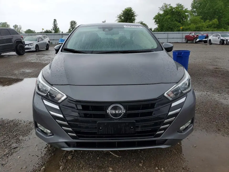 2024 NISSAN VERSA SV  