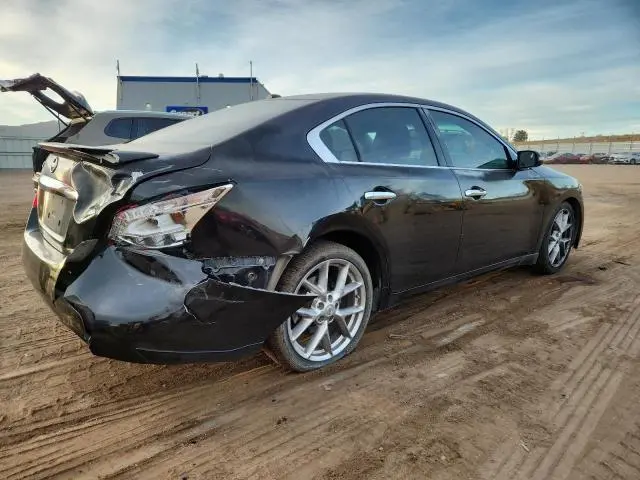 2010 NISSAN MAXIMA S  