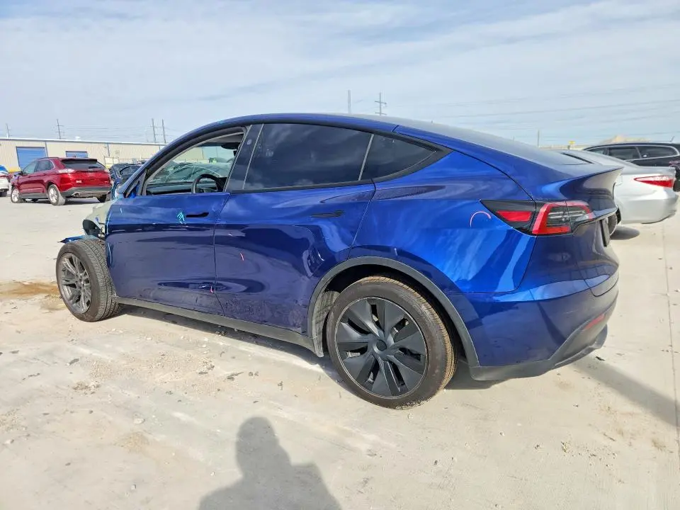2024 TESLA MODEL Y   