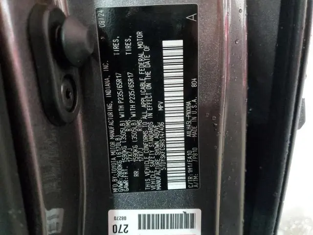2024 TOYOTA SIENNA XLE  