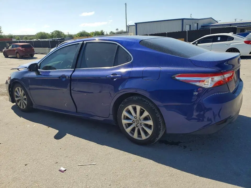 2018 TOYOTA CAMRY LE  