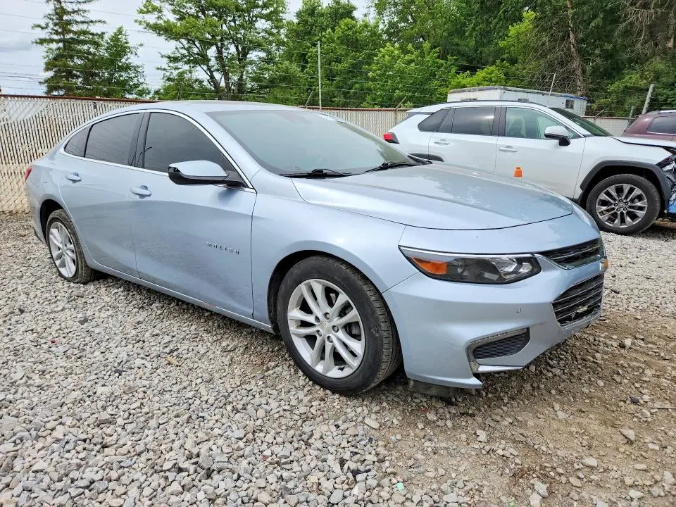 2017 CHEVROLET MALIBU LT  