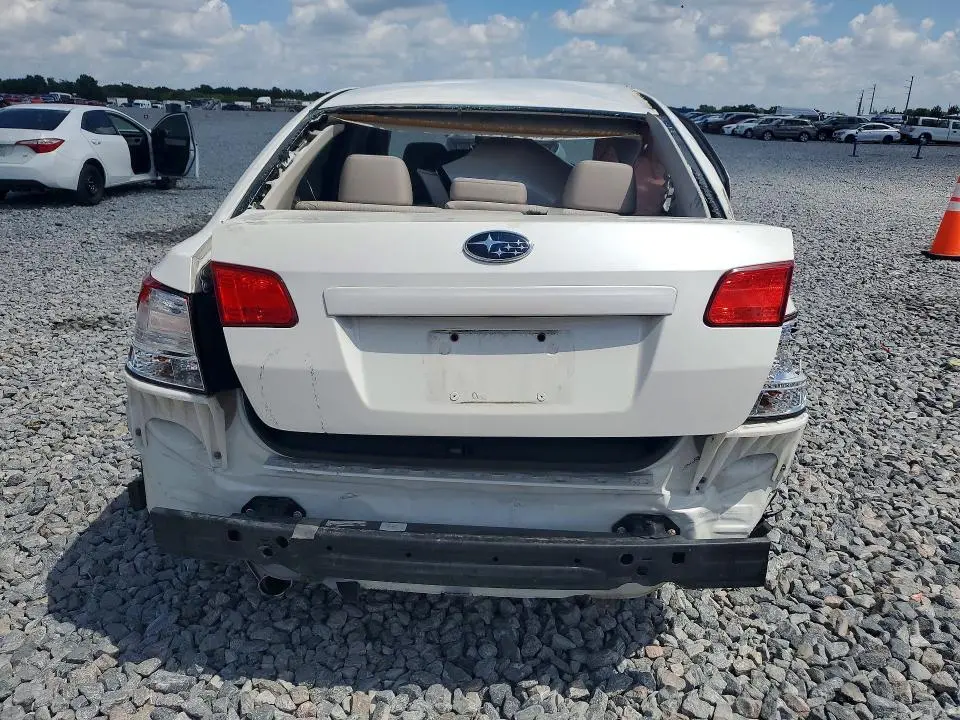 2013 SUBARU LEGACY 2.5I PREMIUM  