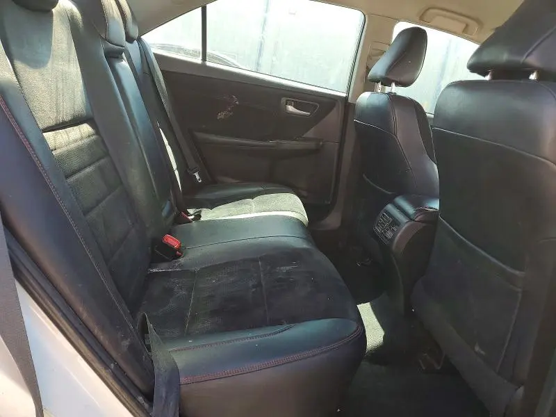 2015 TOYOTA CAMRY XSE  