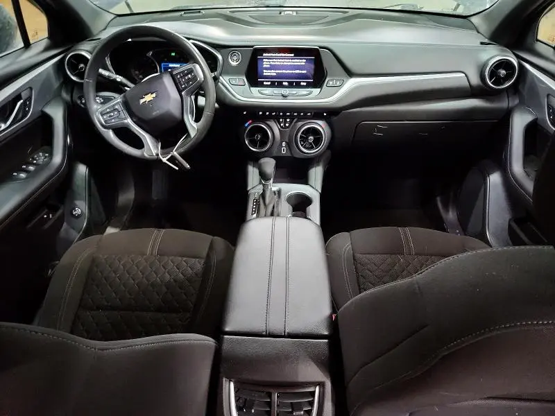 2021 CHEVROLET BLAZER 2LT  