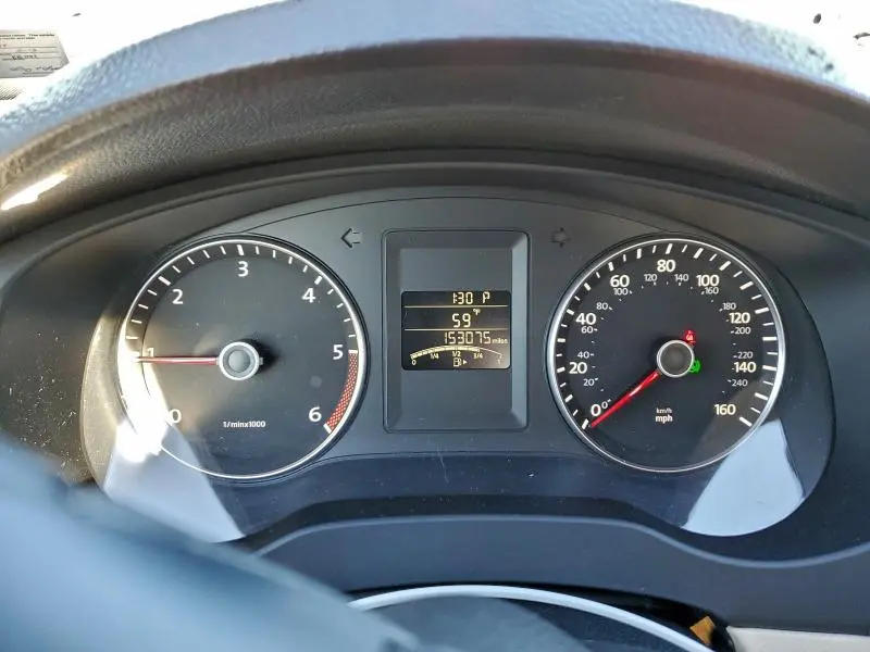 2013 VOLKSWAGEN JETTA TDI  